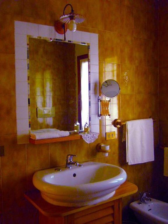 B&B Casa Linda Pradipozzo Habitación foto